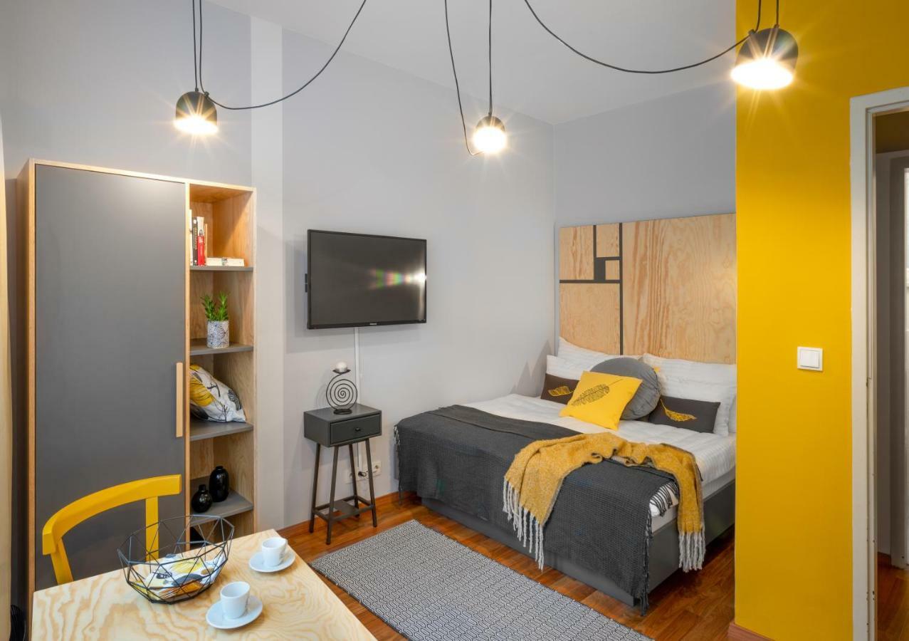 City Leaf Apartments Прага Экстерьер фото
